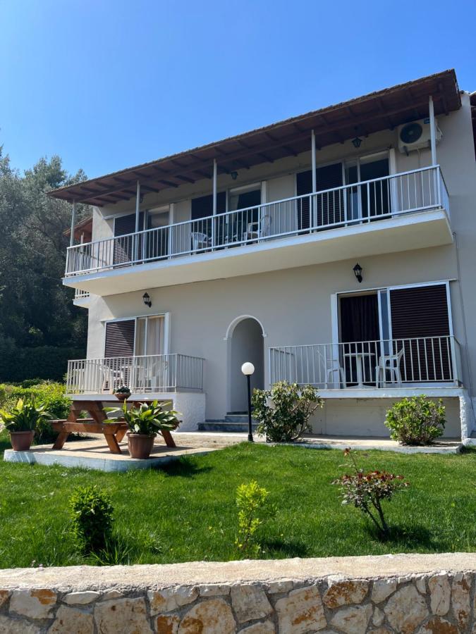 Ilias Apartments Dassia By Hotelius エクステリア 写真
