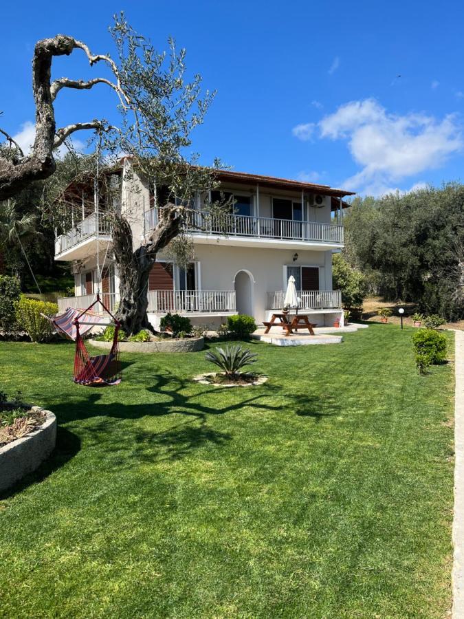 Ilias Apartments Dassia By Hotelius エクステリア 写真